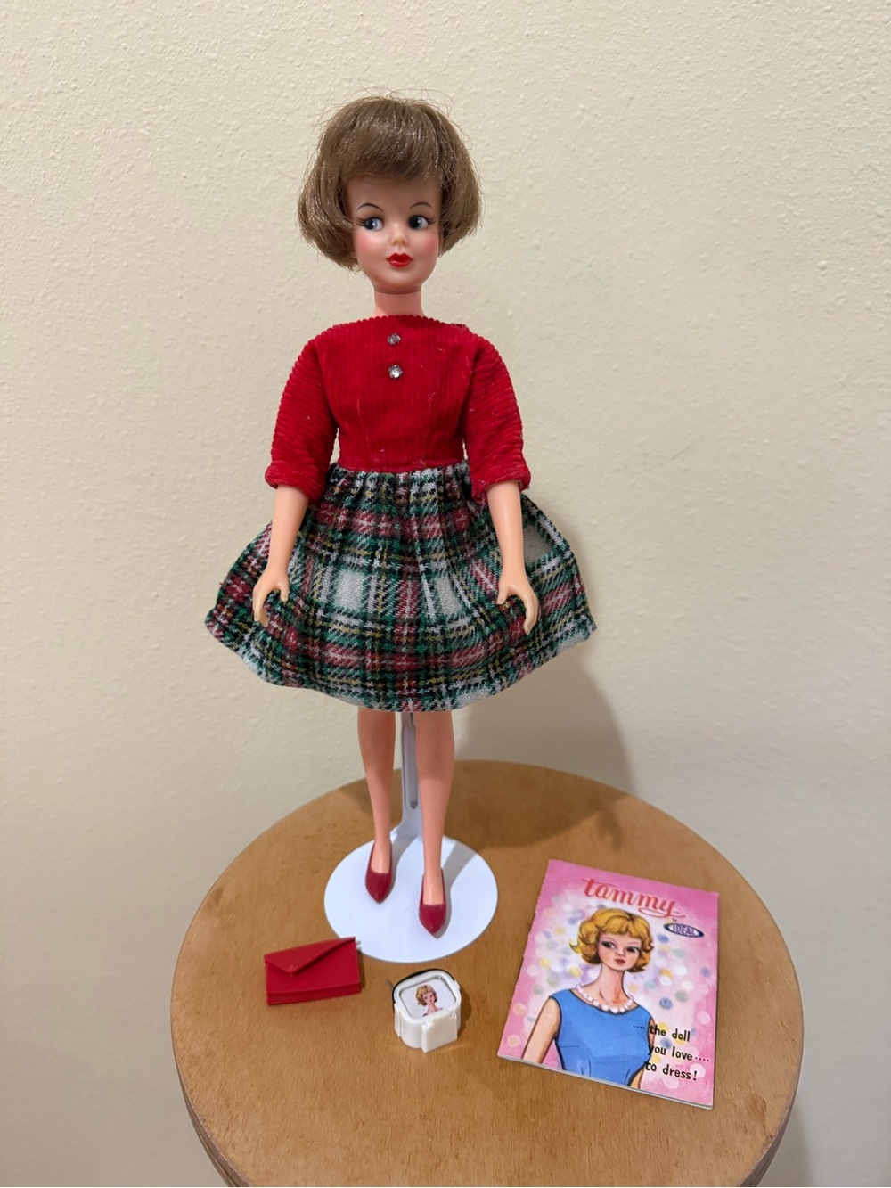 Ideal 1965 Tammy excellent pre owned.she is pictured in the catalog
